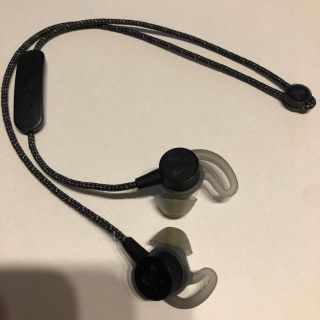 ビーツバイドクタードレ(Beats by Dr Dre)のjaybird tarah pro Bluetooth イヤフォン(ヘッドフォン/イヤフォン)