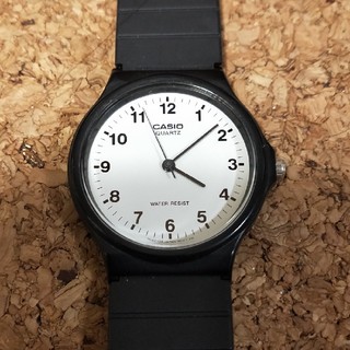カシオ(CASIO)の★電池新品！★CASIO MQ-24 人気のチープカシオ　腕時計(腕時計(アナログ))