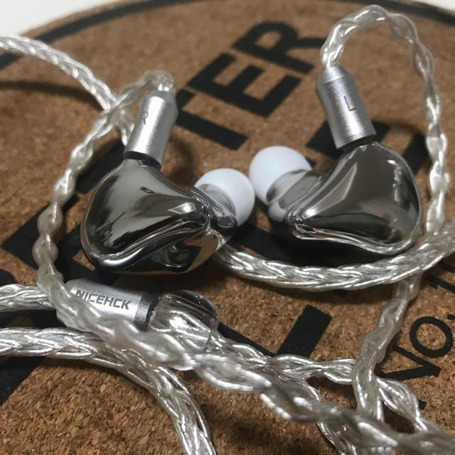 枚数限定 美品 NICEHCK F3 中華イヤホン - ヘッドフォン/イヤフォン