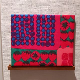 マリメッコ(marimekko)のマリメッコ　ムンモランマルヤット　ファブリックパネル(ウェルカムボード)