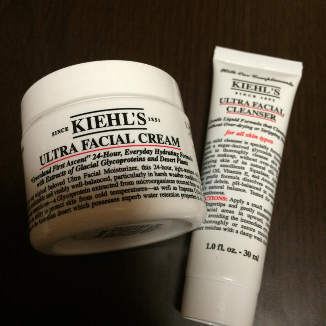 Kiehl's(キールズ)のUFCと洗顔料☆ コスメ/美容のスキンケア/基礎化粧品(フェイスクリーム)の商品写真