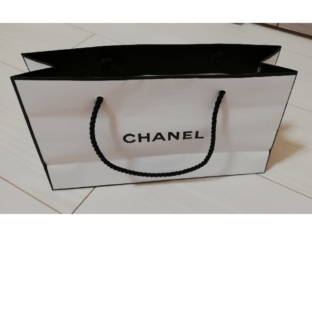 CHANEL(シャネル)のCHANEL シャネル 空き箱  レディースのバッグ(ショップ袋)の商品写真