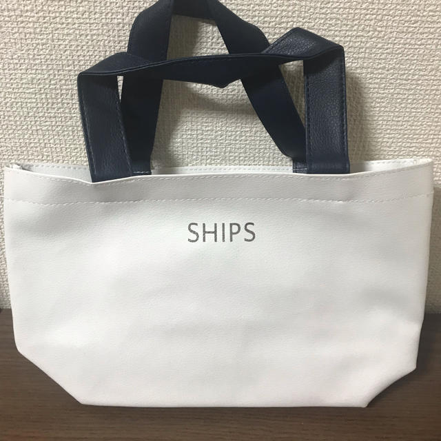 SHIPS(シップス)の雑誌の付録バッグ SHIPS  レディースのバッグ(トートバッグ)の商品写真