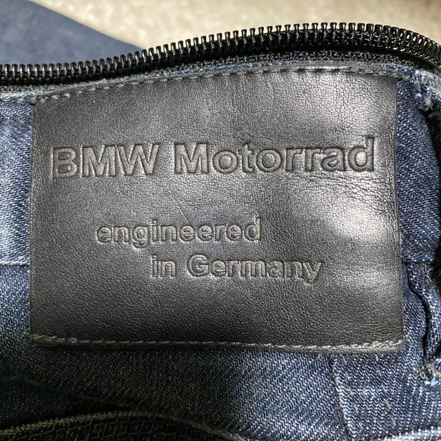 BMW(ビーエムダブリュー)の【Zさま専用】BMジーンズ、リュック。ニット帽3点 自動車/バイクのバイク(装備/装具)の商品写真