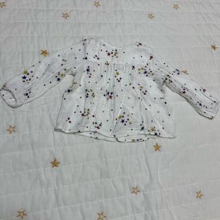 ザラキッズ(ZARA KIDS)のzarababy 星柄　ブラウス サイズ86 と刺繍ワンピースの2点(シャツ/カットソー)