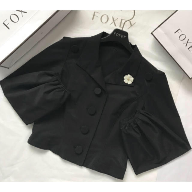 FOXEY(フォクシー)のFOXEY✨２Wayコート40 レディースのジャケット/アウター(ロングコート)の商品写真