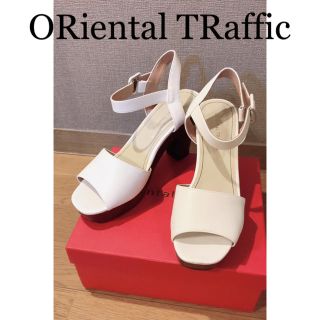 オリエンタルトラフィック(ORiental TRaffic)のORiental TRafficオリエンタルトラフィック◆ウッドヒールサンダル白(サンダル)