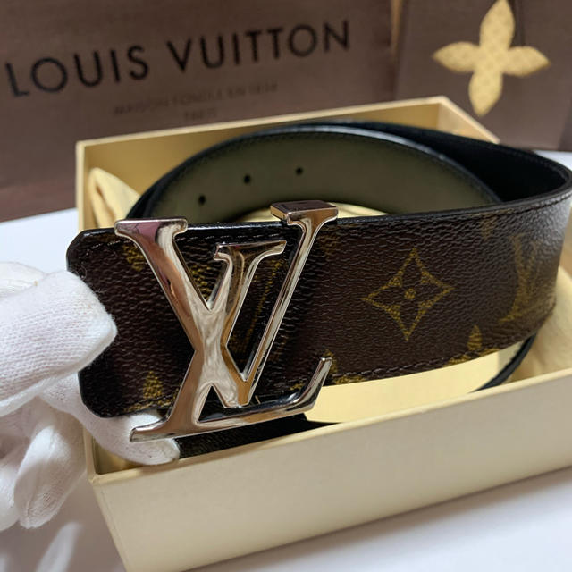 LOUIS VUITTON(ルイヴィトン)のルイ・ヴィトン  サンチュール・LVイニシャル メンズのファッション小物(ベルト)の商品写真