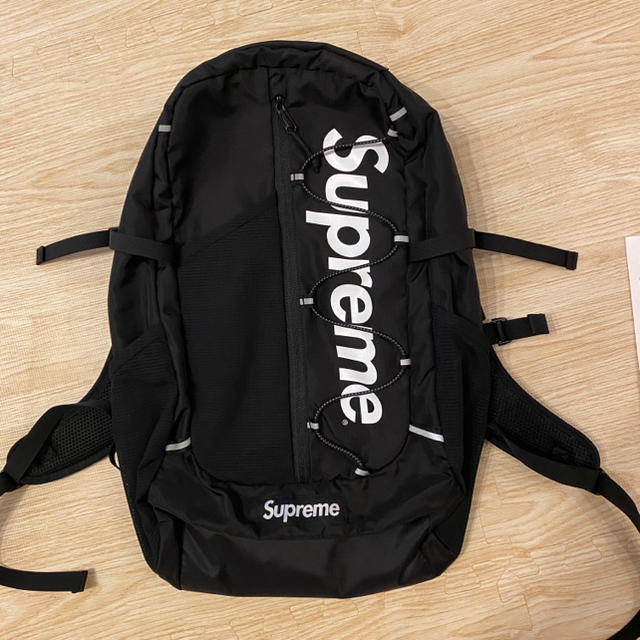 Supreme(シュプリーム)の専用　Supreme 2017SS Backpack "Black" メンズのバッグ(バッグパック/リュック)の商品写真