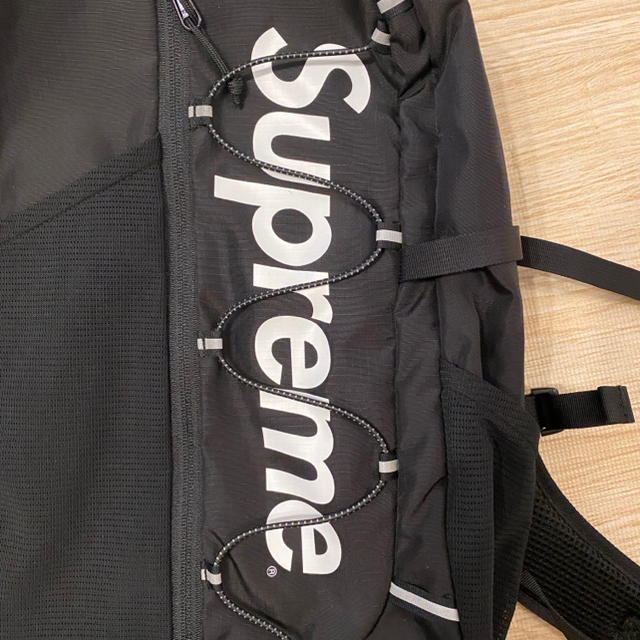 Supreme(シュプリーム)の専用　Supreme 2017SS Backpack "Black" メンズのバッグ(バッグパック/リュック)の商品写真