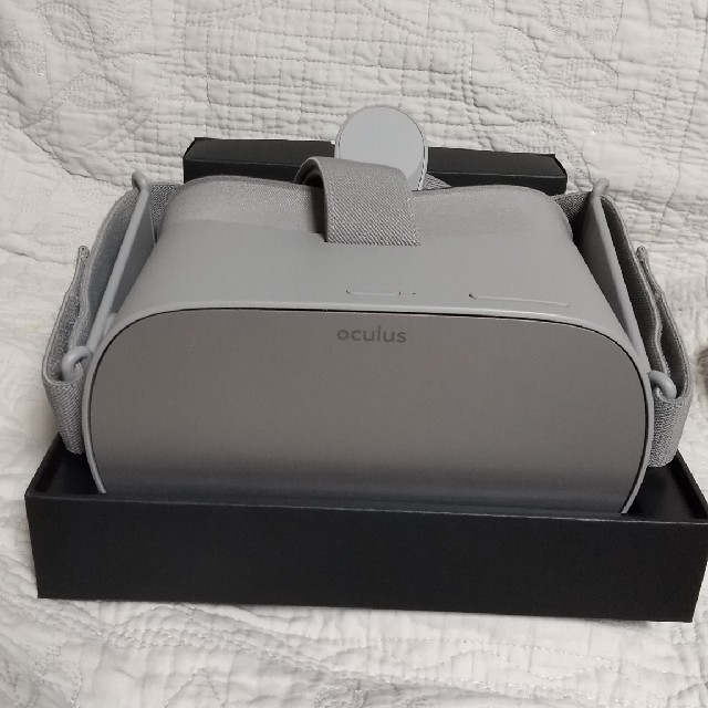 Oculus GO 64GBケース付き ＼半額SALE／ lecoupe-chou.fr