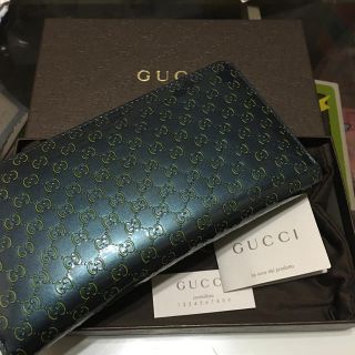 グッチ(Gucci)の美品　高級GUCCI ラウンドファスナー　長財布　正規品(長財布)