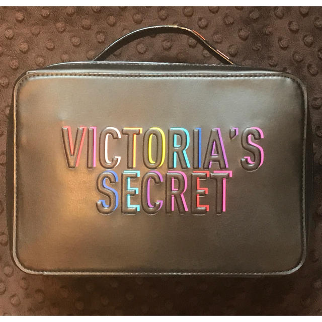 Victoria's Secret(ヴィクトリアズシークレット)のVictoria’s Secret ポーチセット レディースのファッション小物(ポーチ)の商品写真