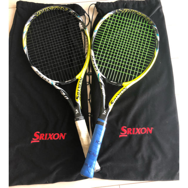 【専用】スリクソン　テニスラケット　REVO3.0 2本セット