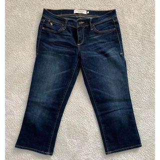 アバクロンビーアンドフィッチ(Abercrombie&Fitch)のアバクロ　クロップドデニム　０(デニム/ジーンズ)