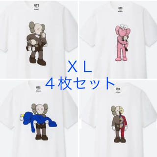 KAWS カウズ ✖️ ユニクロ　XL Tシャツ
