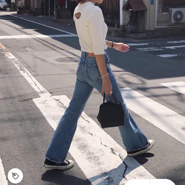 moussy MVS flare デニムレディース