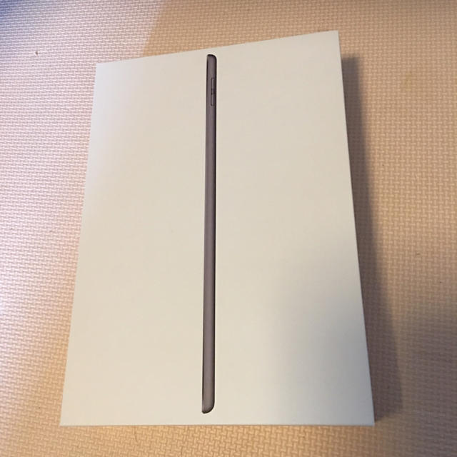 iPad 第7世代 Wi-Fi space gray 32GB