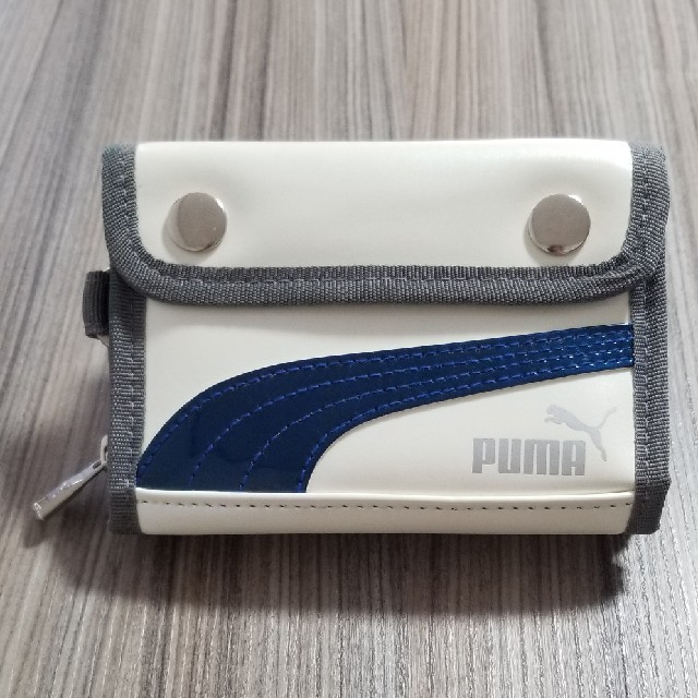 PUMA(プーマ)の子供用　PUMA財布 キッズ/ベビー/マタニティのこども用ファッション小物(財布)の商品写真