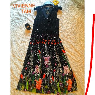 ヴィヴィアンタム(VIVIENNE TAM)の美品❣️ビビアンダム　VIVIENNE TAM カシュクール風ワンピース！綺麗(ひざ丈ワンピース)