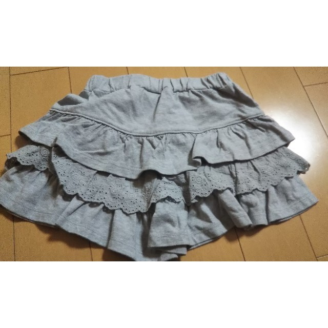 Branshes(ブランシェス)のブランシェス   130女の子  スカート風キュロット キッズ/ベビー/マタニティのキッズ服女の子用(90cm~)(スカート)の商品写真
