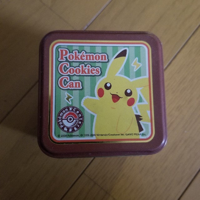 ポケモンセンター缶 エンタメ/ホビーのおもちゃ/ぬいぐるみ(キャラクターグッズ)の商品写真