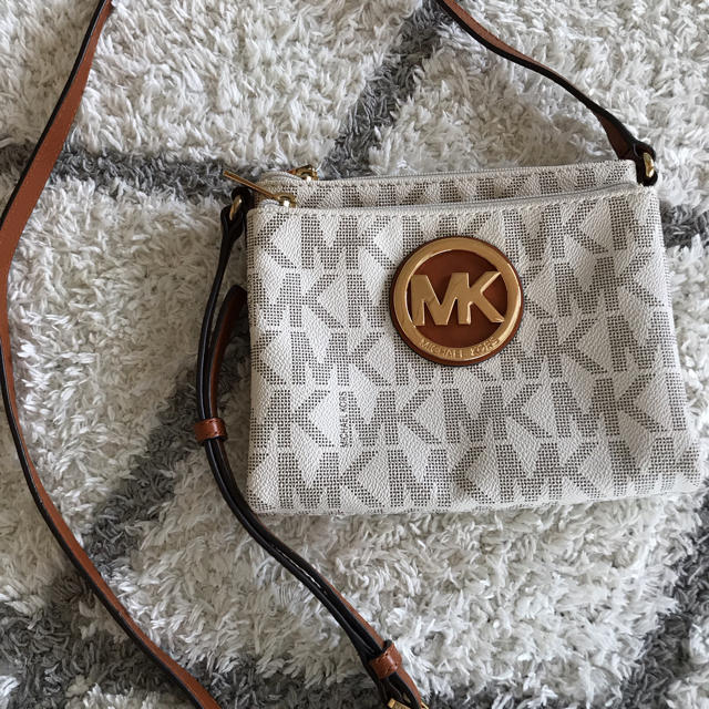 MICHEAL KORS マイケルコース