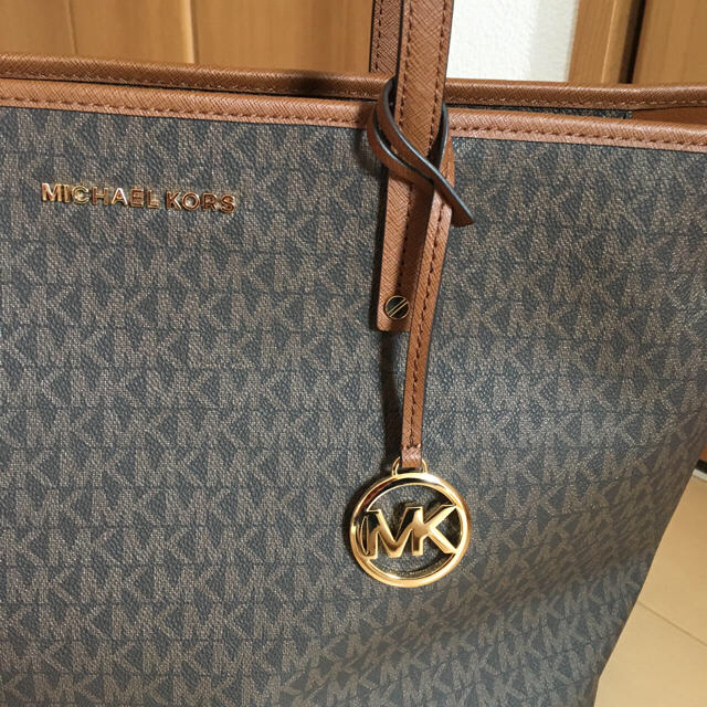 Michael Kors(マイケルコース)のラストお値下げ！マイケルコーストートバッグ♡ レディースのバッグ(トートバッグ)の商品写真