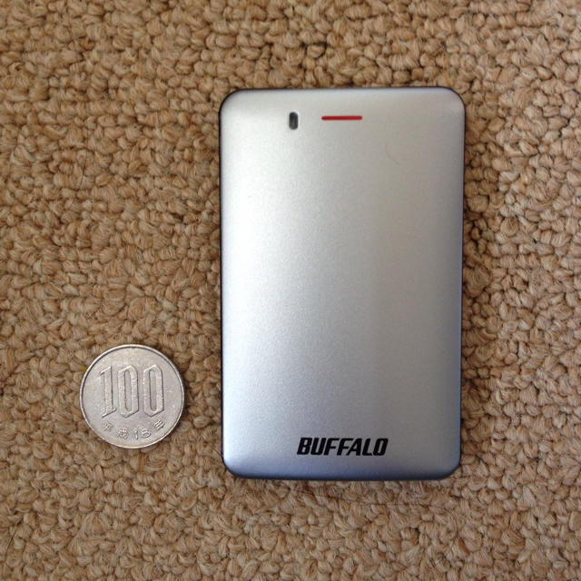 Buffalo(バッファロー)のBuffalo SSD 240GB スマホ/家電/カメラのPC/タブレット(PC周辺機器)の商品写真