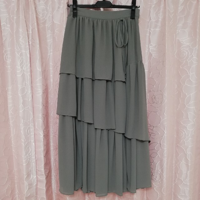 Rirandture(リランドチュール)のリランドチュール💗ランダムティアードスカート💗モカ レディースのスカート(ロングスカート)の商品写真