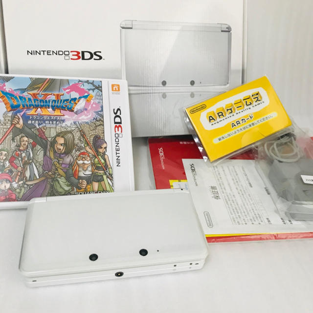 即日発送！ Nintendo 3DS 本体 アイスホワイトとドラクエ11のセット