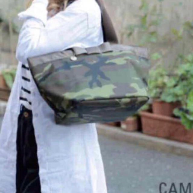 Cache Cache(カシュカシュ)のカシュカシュ　ナイロンバッグ レディースのバッグ(トートバッグ)の商品写真