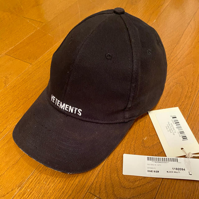 vetements ロゴ キャップ 黒-