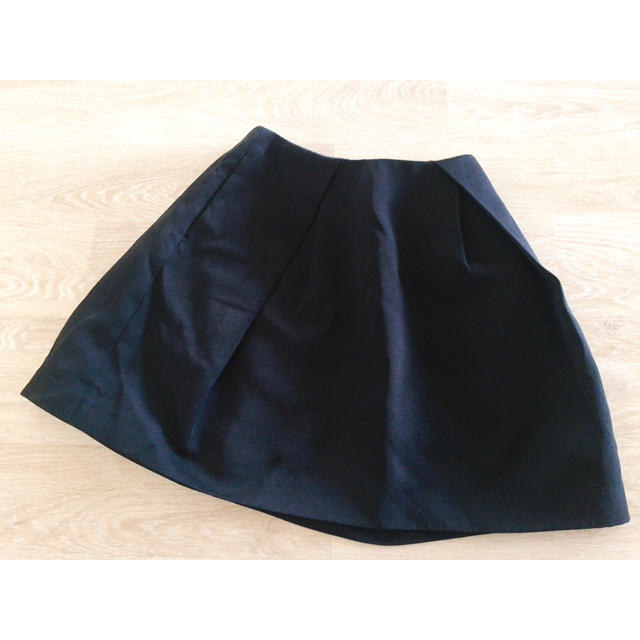 L'Appartement DEUXIEME CLASSE(アパルトモンドゥーズィエムクラス)のスカート レディースのスカート(ミニスカート)の商品写真