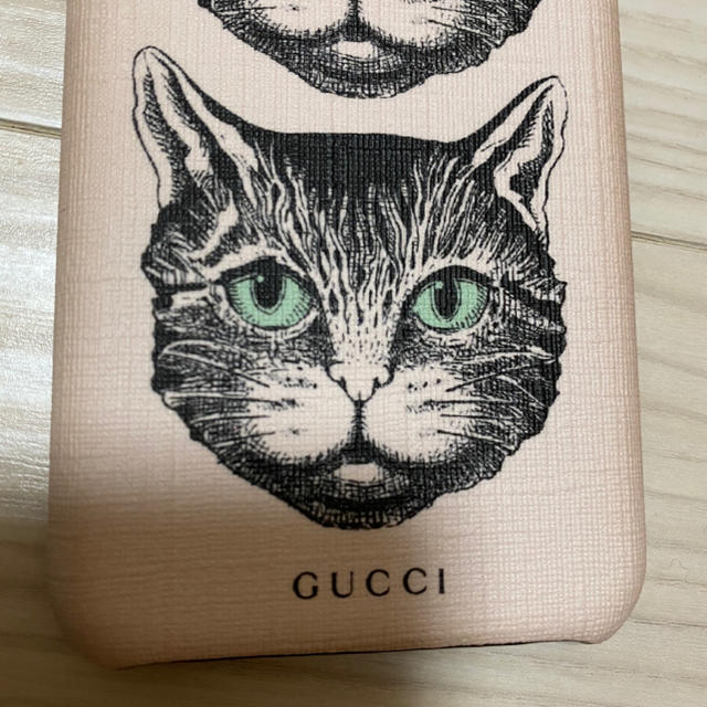 Gucci(グッチ)のGUCCI iPhone8+ケース スマホ/家電/カメラのスマホアクセサリー(iPhoneケース)の商品写真