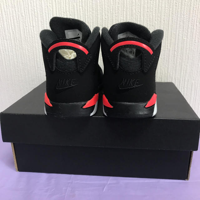 NIKE AIR JORDAN6 RETRO INFRARED 11cm ベビー キッズ/ベビー/マタニティのキッズ靴/シューズ(15cm~)(スニーカー)の商品写真