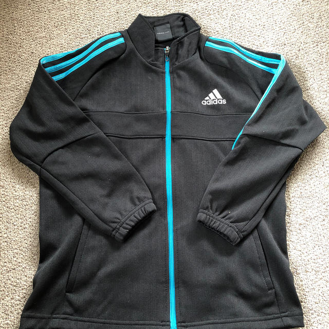 adidas(アディダス)のadidas★ジャージ130cm キッズ/ベビー/マタニティのキッズ服男の子用(90cm~)(ジャケット/上着)の商品写真