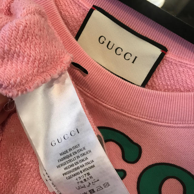 Gucci(グッチ)のGUCCI グッチ トレーナー バンビ ピンク レディースのトップス(トレーナー/スウェット)の商品写真