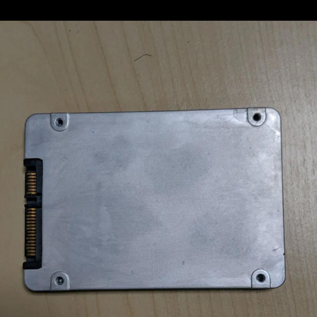 Intel SSD 330 Series 120GB スマホ/家電/カメラのPC/タブレット(PCパーツ)の商品写真