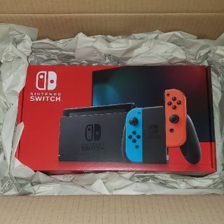 ニンテンドウ(任天堂)のNintendo Switch　新品　ネオン(家庭用ゲーム機本体)