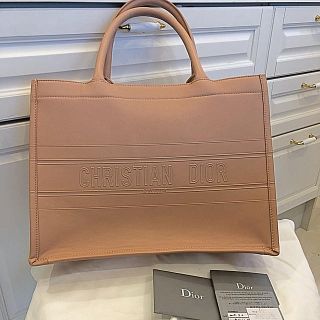 ディオール(Dior)の専用  dior  ブックトート  レザー(トートバッグ)