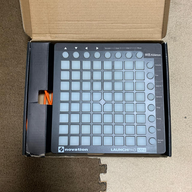 (Novation) Launchpad Mini MK2 楽器のDTM/DAW(MIDIコントローラー)の商品写真