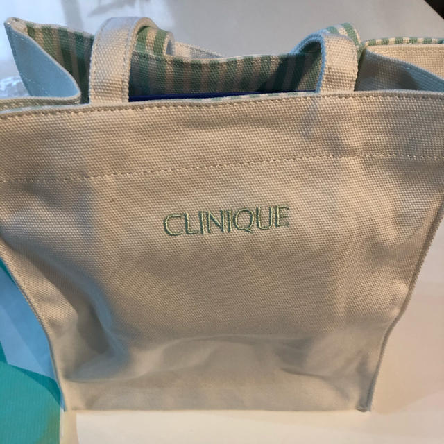 CLINIQUE(クリニーク)のCLINIQUE ノベルティ　バッグ エンタメ/ホビーのコレクション(ノベルティグッズ)の商品写真