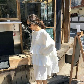 ザラ(ZARA)の専用☆バースデーバッシュ フリル ティアードワンピース mite myu(ひざ丈ワンピース)