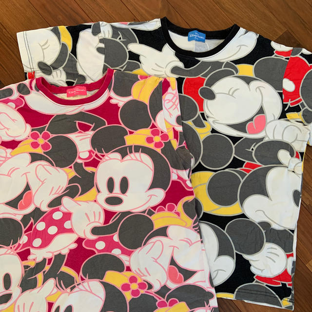 Disney(ディズニー)のDisney 半袖Tシャツ　2枚組 レディースのトップス(Tシャツ(半袖/袖なし))の商品写真