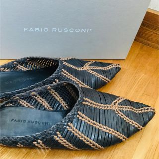 ファビオルスコーニ(FABIO RUSCONI)のFABIO RUSCONI ファビオルスコーニ サンダル35 フラットシューズ(サンダル)