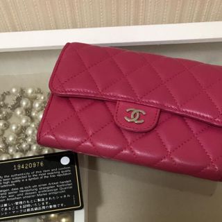 シャネル(CHANEL)のミニクマ様専用　CHANEL 財布　美品　ピンク(長財布)