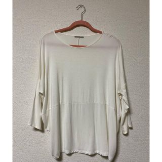 ザラ(ZARA)の★ZARA★ドルマンカットソー　トップス(カットソー(長袖/七分))