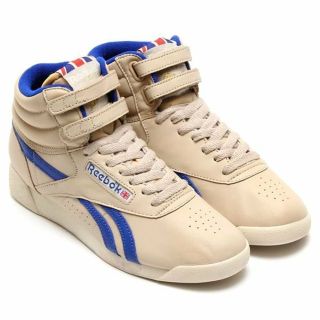 リーボック(Reebok)の最値定価10780円!新品!リーボック クラシック レザースニーカー 22.5(スニーカー)