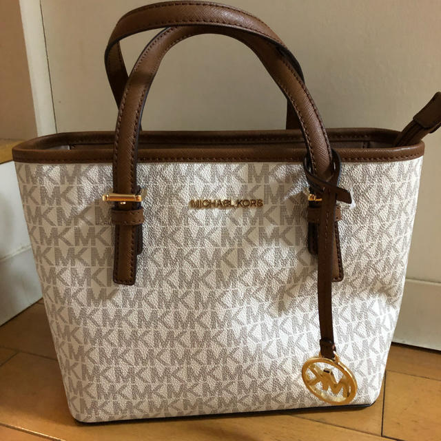 レザーxキャンバスサイズマイケルコース MICHEAL KORS バッグ